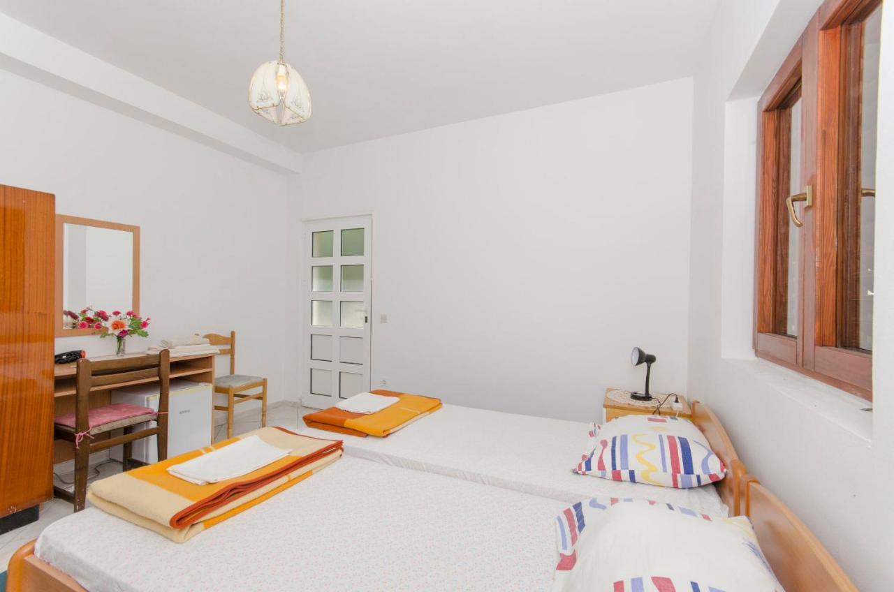 Apartments And Rooms Nike Sobra Bagian luar foto