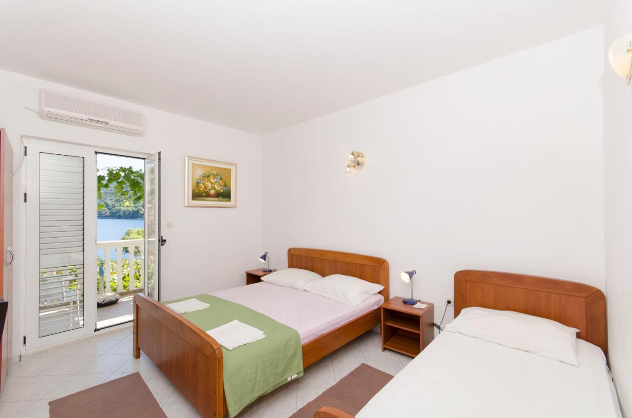 Apartments And Rooms Nike Sobra Bagian luar foto