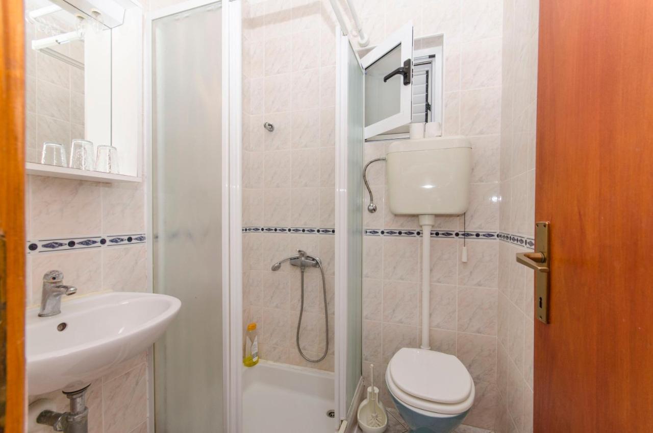 Apartments And Rooms Nike Sobra Bagian luar foto
